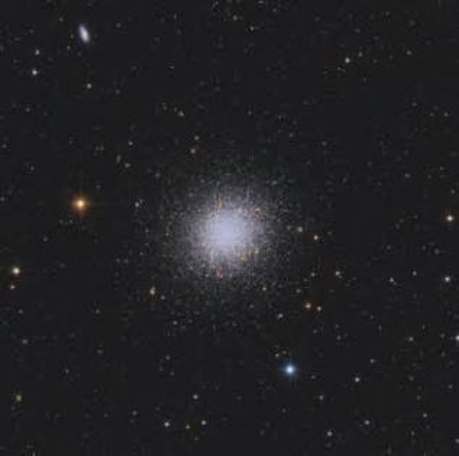Lìammasso globulare M13 - Fonte Wikipedia Lìammasso globulare M13 - Fonte Wikipedia