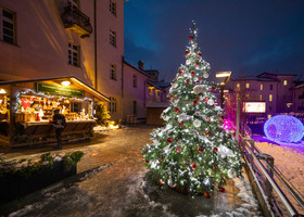 Il capoluogo valdostano si prepara alla 'magia' del periodo delle feste