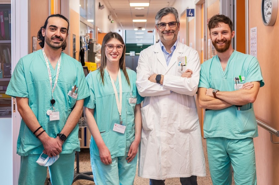 Da sn Alessandro Alesina, Irene Florean, il primario Guido Giardini e Gabriele Mainini