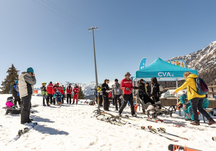Torna SciAbilmente, tre giornate sugli sci contro la disabilità Torna SciAbilmente, tre giornate sugli sci contro la disabilità