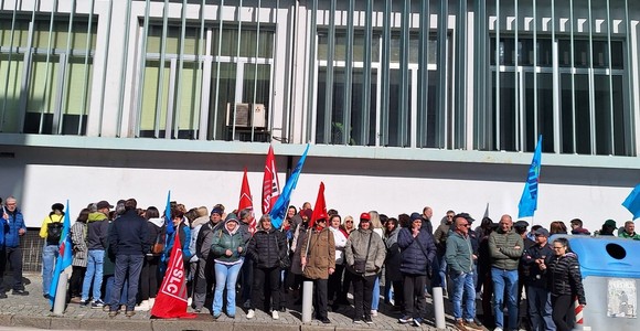 Sciopero alla Telecontact, 'battaglia di dignità'