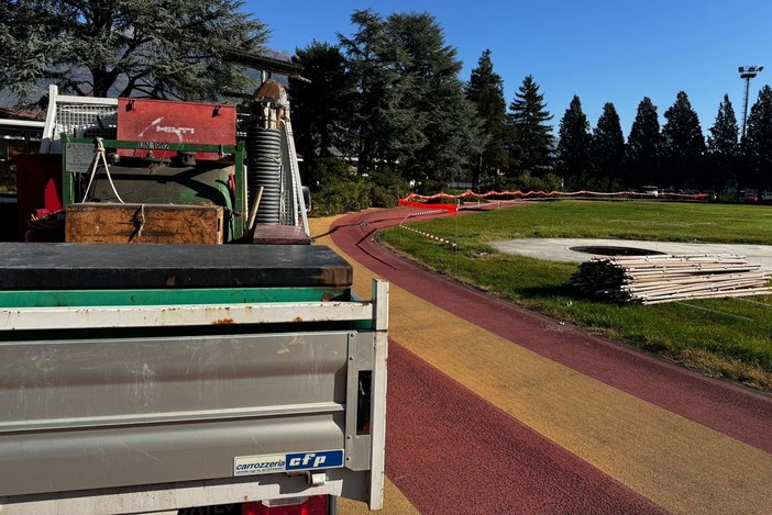 Aosta, al via il cantiere di riqualificazione della pista di atletica al Tesolin Aosta, al via il cantiere di riqualificazione della pista di atletica al Tesolin
