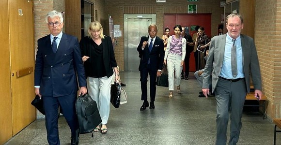 Termine udienza a Torino il 14 luglio scorso; da sn l'avvocato Maurizio Riverditi; l'ad della Casino spa, Sara Bordet; l'avvocato Ascanio Donadio e l'amministratore giudiziario Corrado Corradino