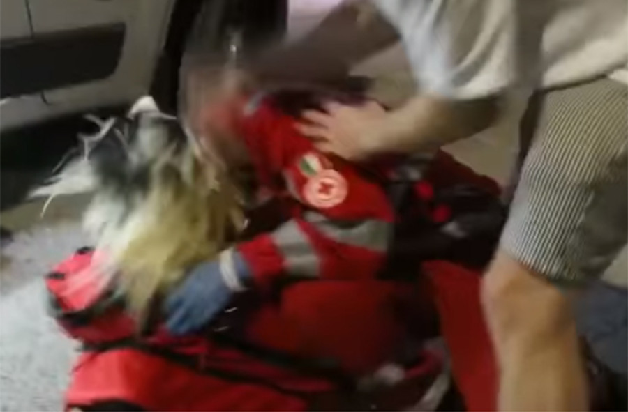 Gli operatori sanitari sono spesso esposti a violenze e aggressioni (photo credit Croce Rossa Italiana) Gli operatori sanitari sono spesso esposti a violenze e aggressioni (photo credit Croce Rossa Italiana)