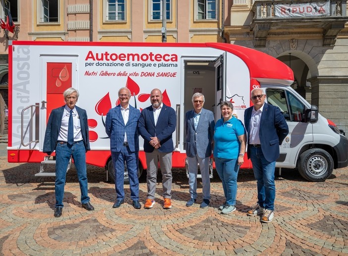 Nuova autoemoteca per la Valle, ora la donazione di sangue arriva nei comuni