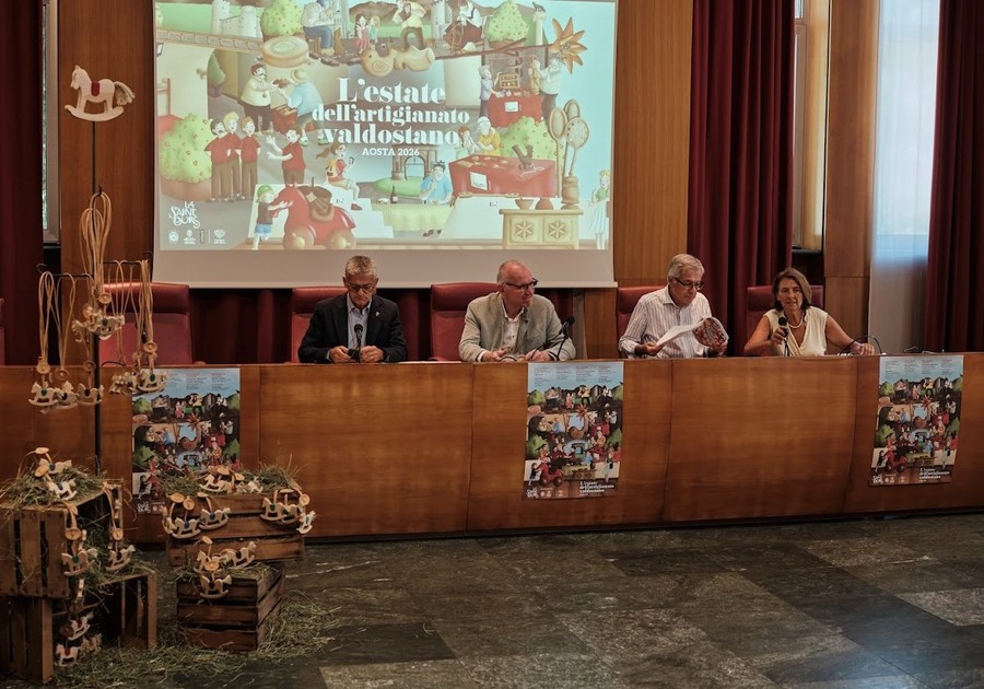 L’estate dell’artigianato valdostano torna ad animare Aosta L’estate dell’artigianato valdostano torna ad animare Aosta