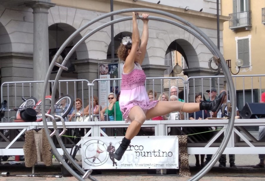 Aosta, Torna la magia dei busker nel 18esimo Festival degli artisti di strada Aosta, Torna la magia dei busker nel 18esimo Festival degli artisti di strada