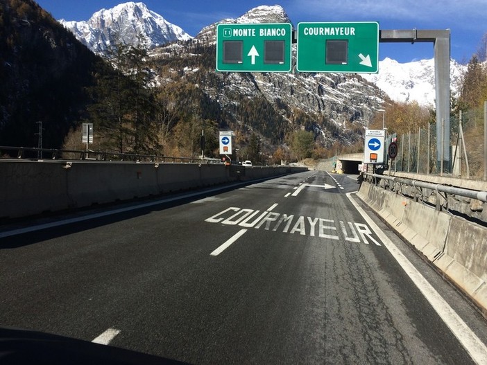 L'autostrada tra Morgex ed Entrèves chiude un mese per lavori