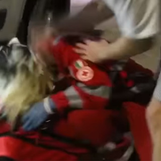Gli operatori sanitari sono spesso esposti a violenze e aggressioni (photo credit Croce Rossa Italiana)