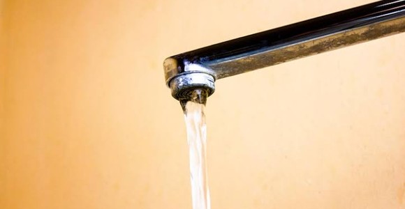 Aosta, acqua di nuovo potabile nelle frazioni collinari