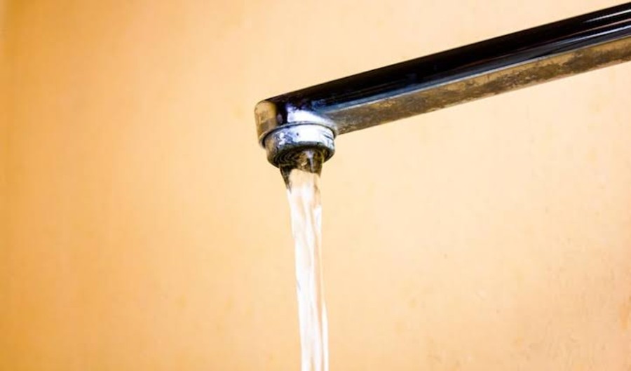 Aosta, acqua di nuovo potabile nelle frazioni collinari Aosta, acqua di nuovo potabile nelle frazioni collinari