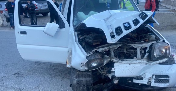 Cervinia, auto si ribalta lungo la strada del Giomein; grave una ragazza