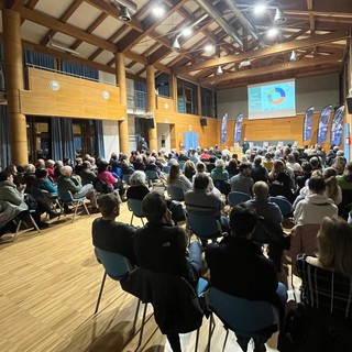 Un recente incontro tra popolazione residente, amministratori comunali e tecnici di 'Agile Arvier'