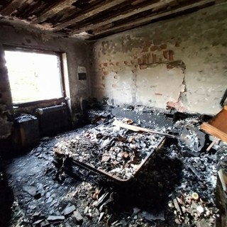 Ciò che rimane dell'alloggio dei genitori di Erik Pernisco