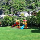 Arnad: 'inquinanti pericolosi', sequestrata area giochi per bimbi