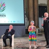 Nora Berger ha ricevuto il premio al Palazzo Ducale a Genova Nora Berger ha ricevuto il premio al Palazzo Ducale a Genova
