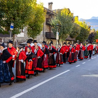 Les Badochys, Courmayeur festeggia settant’anni di danze e tradizioni