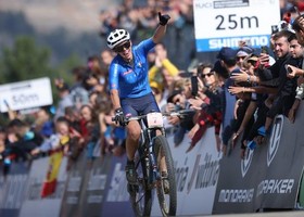Martina Berta trionfa a La Thuile, prima vittoria in CdM davanti al pubblico di casa