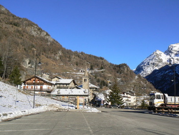Strada per Bionaz aperta oggi dalle 7 alle 19