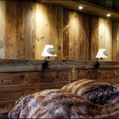 Le Bois en Vallée d’Aoste: L’eccellenza dei rivestimenti in legno, boiseries e porte personalizzate