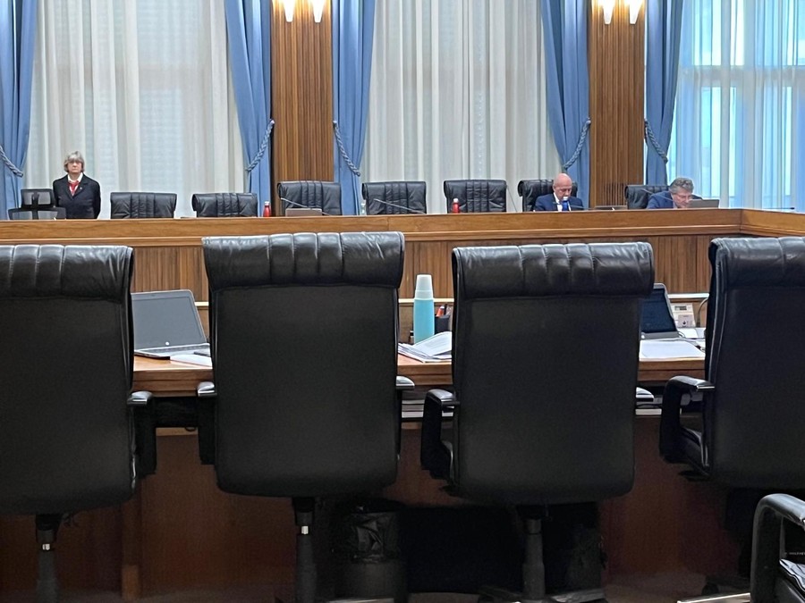 Legge elettorale: donne in giunta, maggioranza propone ddl