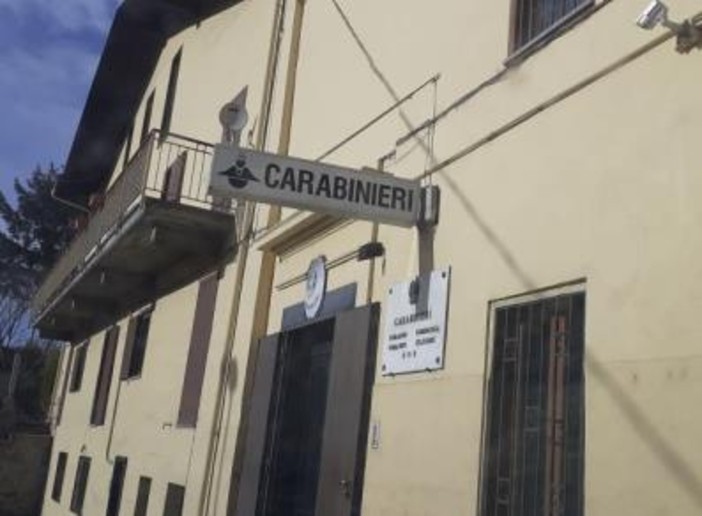Ruba in cinque supermercati in poche ore, carabinieri arrestano 35enne