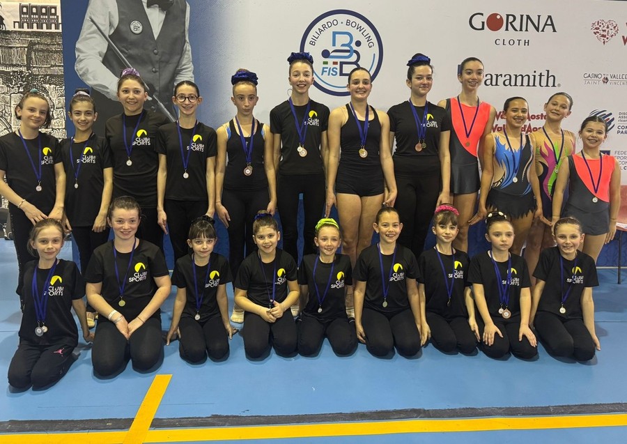 Foto di gruppo per le ginnaste del CdS