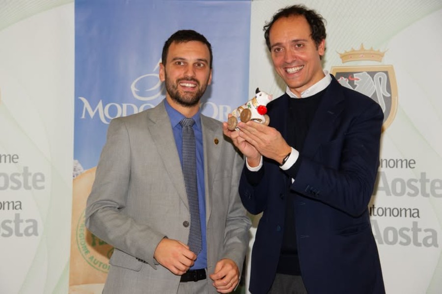 L'assessore Marco Carrel insieme allo chef Alessandro Circiello L'assessore Marco Carrel insieme allo chef Alessandro Circiello