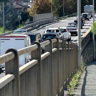 'Le code non finiscono ad Aosta; in certe ore uscire dalla città è un'odissea'