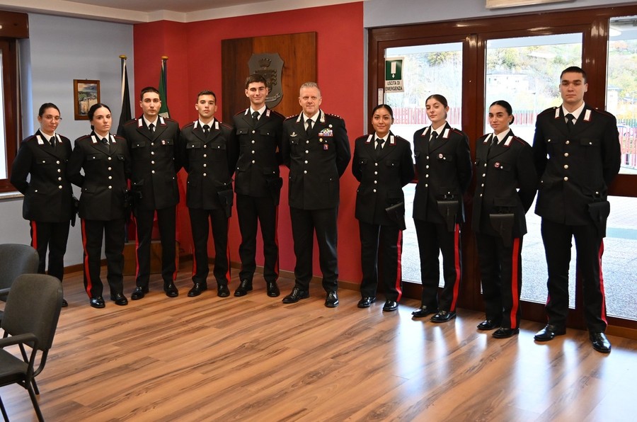 Nove giovani carabinieri assegnati alle Stazioni del Gruppo di Aosta Nove giovani carabinieri assegnati alle Stazioni del Gruppo di Aosta