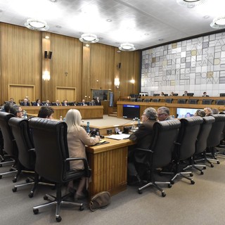 Insediato il nuovo Consiglio Valle ma le consultazioni sulla futura Giunta proseguono serrate