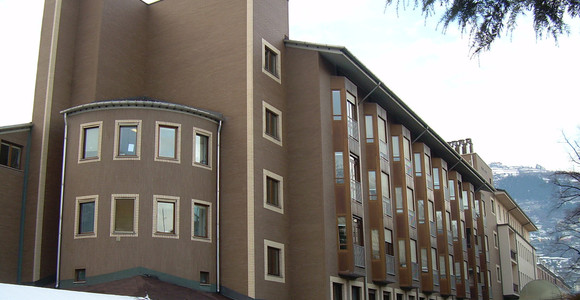 J.B. Festaz, Marzi chiede di sospendere la delibera sulla riduzione dell’organico