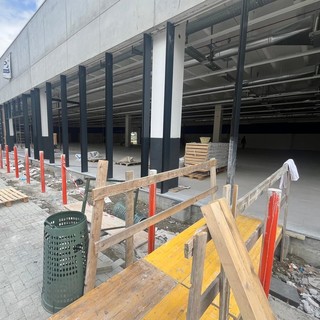 Il centro Euronics in costruzione a Saint-Christophe