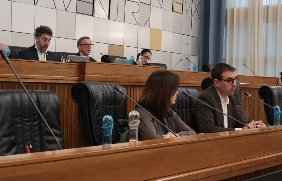 Vigili del fuoco, concluse in commissione le audizioni sul disegno di legge