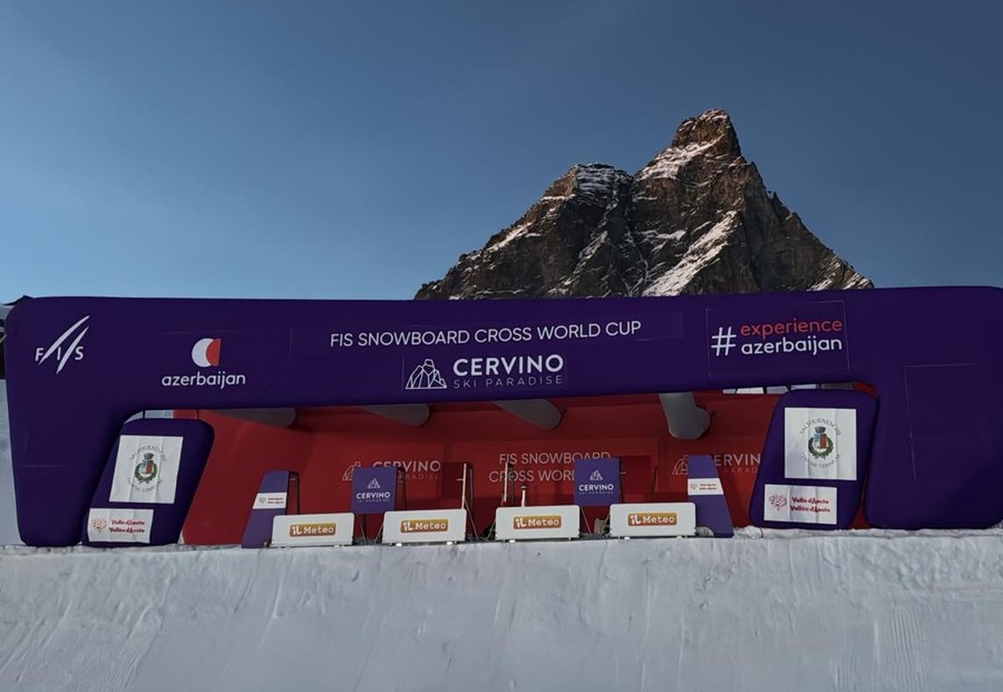 Cervinia, via alla Coppa del Mondo di snowboard cross Cervinia, via alla Coppa del Mondo di snowboard cross