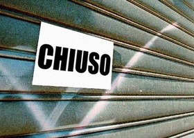 Commercio in crisi; scontro in Consiglio, 'soluzioni concrete, non solo tavoli' Commercio in crisi; scontro in Consiglio, 'soluzioni concrete, non solo tavoli'