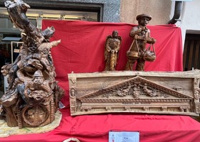 Giuseppe Crestani alla Fiera di Sant’Orso; 30 anni di legno, ricerca e libertà creativa Giuseppe Crestani alla Fiera di Sant’Orso; 30 anni di legno, ricerca e libertà creativa