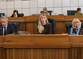 Da sn Roberto Franzé, Corinne Margueret e Sara Bordet