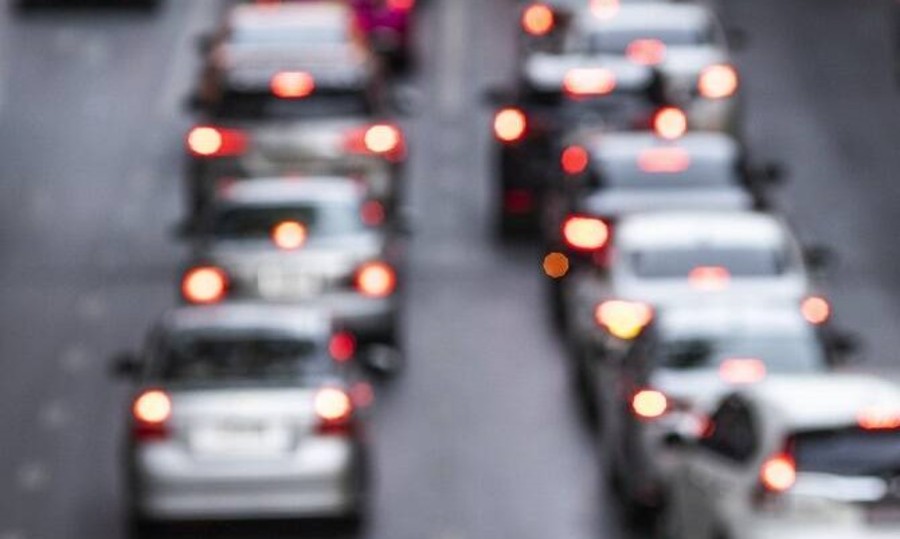 Traffico in tilt in bassa Valle, domenica 5 luglio test per alleggerire le code Traffico in tilt in bassa Valle, domenica 5 luglio test per alleggerire le code