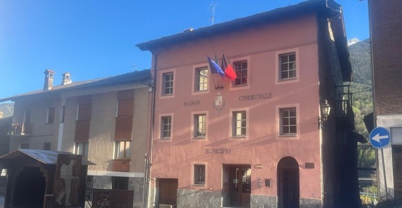 La riunione si è svolta nella sala consiliare del Municipio di Chambave
