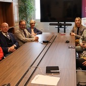 da sn Laura Mangosio, Alberto Jorioz, Stefano Aggravi, Christine Perrin, Elena Boschini, Jean Pierre Feo, Simonetta Padalino da sn Laura Mangosio, Alberto Jorioz, Stefano Aggravi, Christine Perrin, Elena Boschini, Jean Pierre Feo, Simonetta Padalino