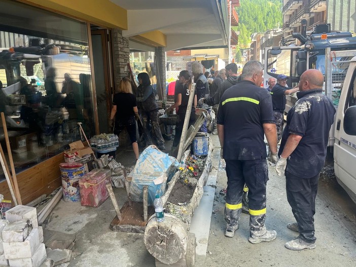 A Breuil Cervinia un'asta benefica per aiuto post-alluvione A Breuil Cervinia un'asta benefica per aiuto post-alluvione