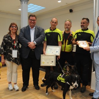 Benemerenza nazionale ai Vigili del fuoco valdostani e al cane Teo