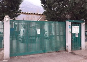 L'ingresso del canile/gattile regionale