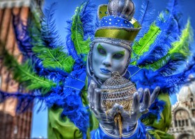 Carnevale 2026; edizione 'tardiva' tra tradizione, calendario lunare e coincidenze romantiche