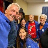 Da 'Le Frittelle di Giò e Martino' 1.000 euro a Missione Sorriso VdA Da 'Le Frittelle di Giò e Martino' 1.000 euro a Missione Sorriso VdA