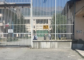 Choc al carcere di Brissogne; sei agenti denunciano minacce, pressioni psicologiche e uso improprio delle telecamere Choc al carcere di Brissogne; sei agenti denunciano minacce, pressioni psicologiche e uso improprio delle telecamere