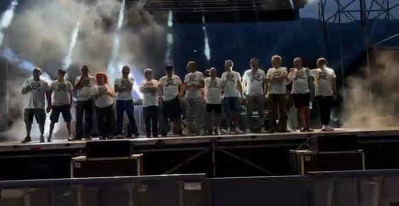 DJ Chiama Aosta e Aosta risponde, con una forza che scuote la città