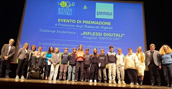 'Switch off - accendi te stesso'; premiati i migliori elaborati degli studenti contro le dipendenze