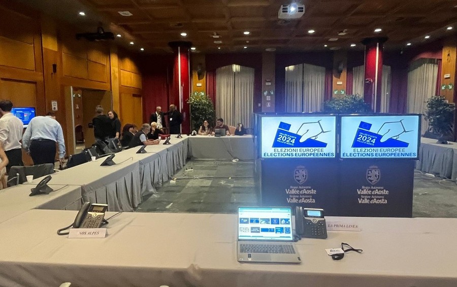 Legge elettorale: passa con 19 voti la proposta UV e si va al referendum